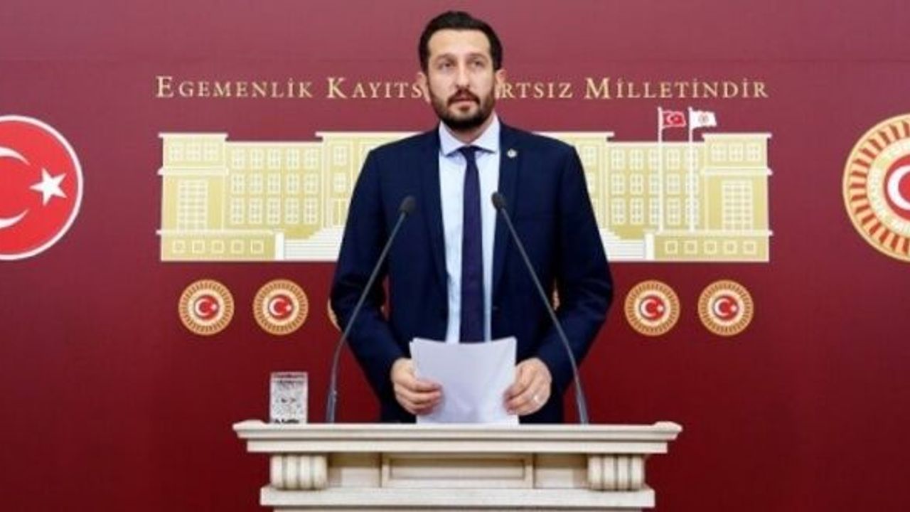 CHP'den gözlük cam ve çerçevelerinde SGK desteğinin arttırılması teklifi