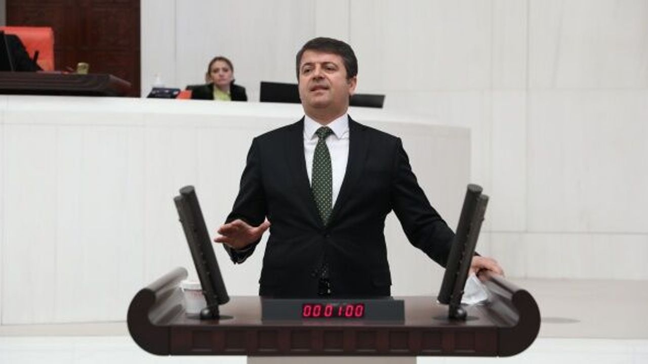 "Cumhuriyet tarihinde görülmemiş genç işsizlik oranı!"