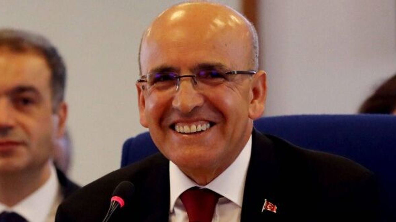 Bakan Şimşek'ten "TL'de zayıflık" açıklaması