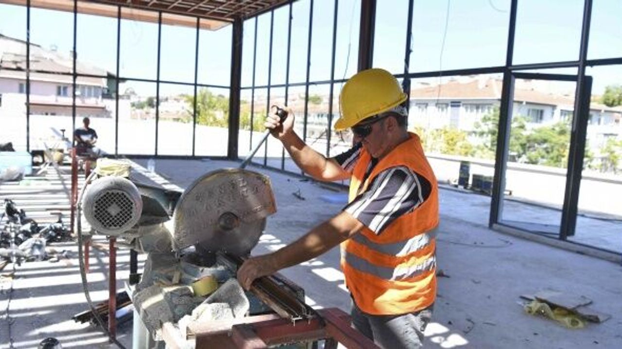 Ankara Büyükşehir, Esat Semt Hali ve Çarşısı'nı yeniliyor