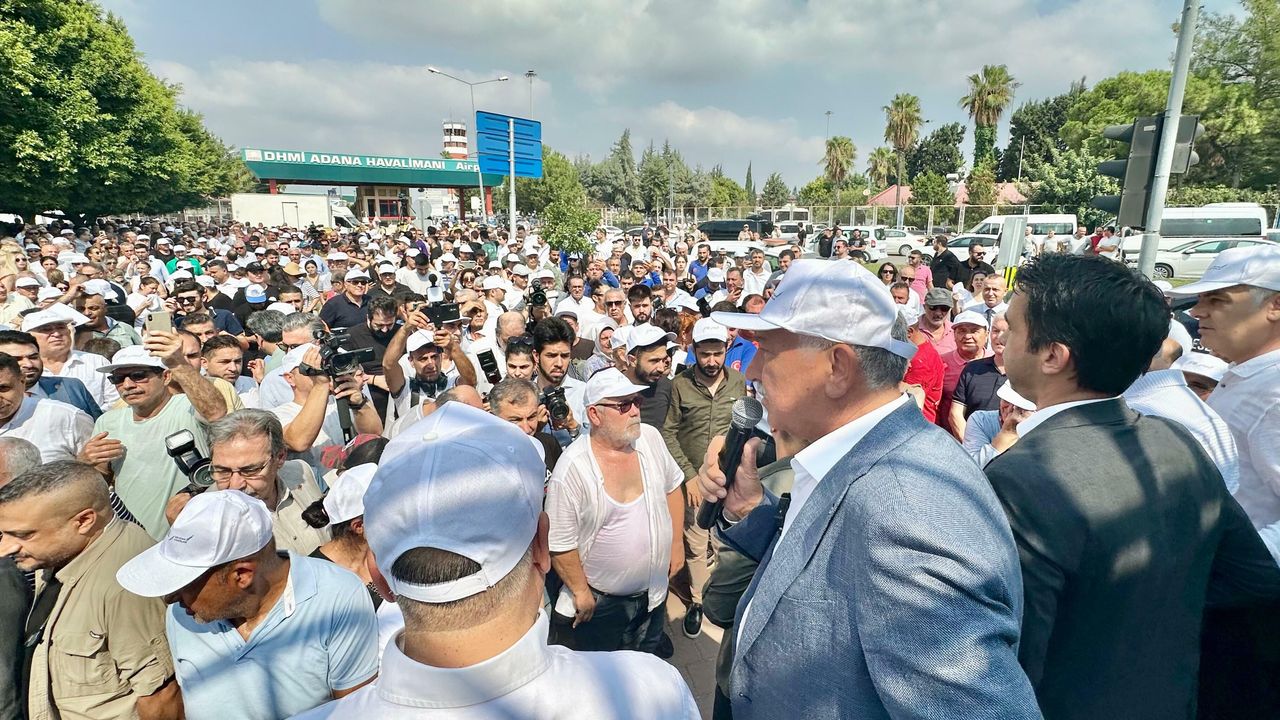 Başkanı Karalar: "Bizi havaalansız bırakacak mısınız, bırakmayacak mısınız?"