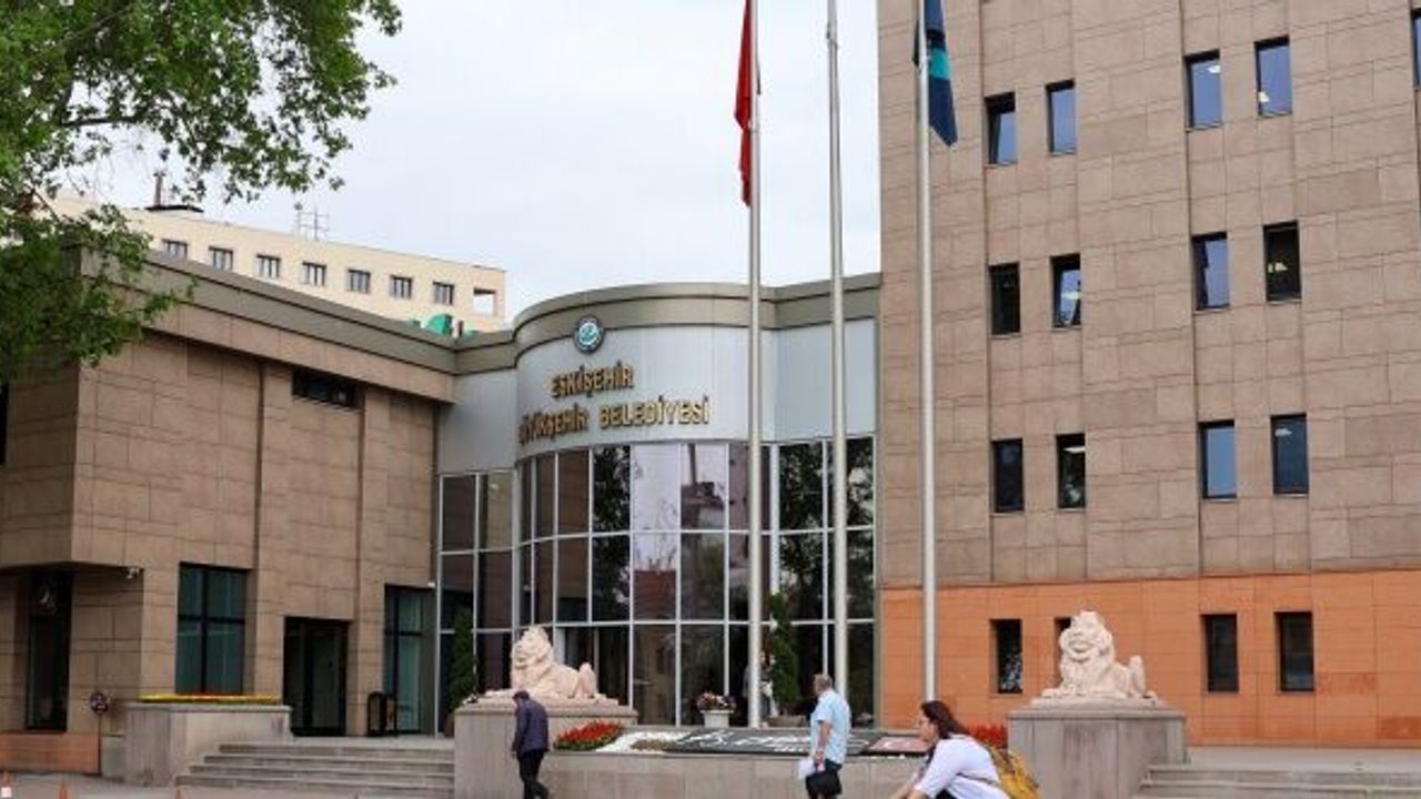 Eskişehir'de öğrenciler ulaşım zammından etkilenmeyecek