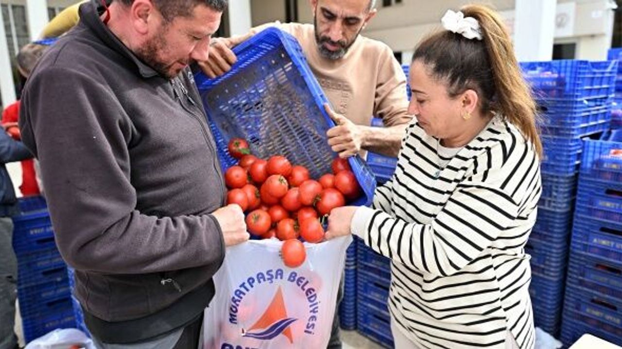 Forumdan icraata: Muratpaşa’dan 10 tonluk tarım desteği