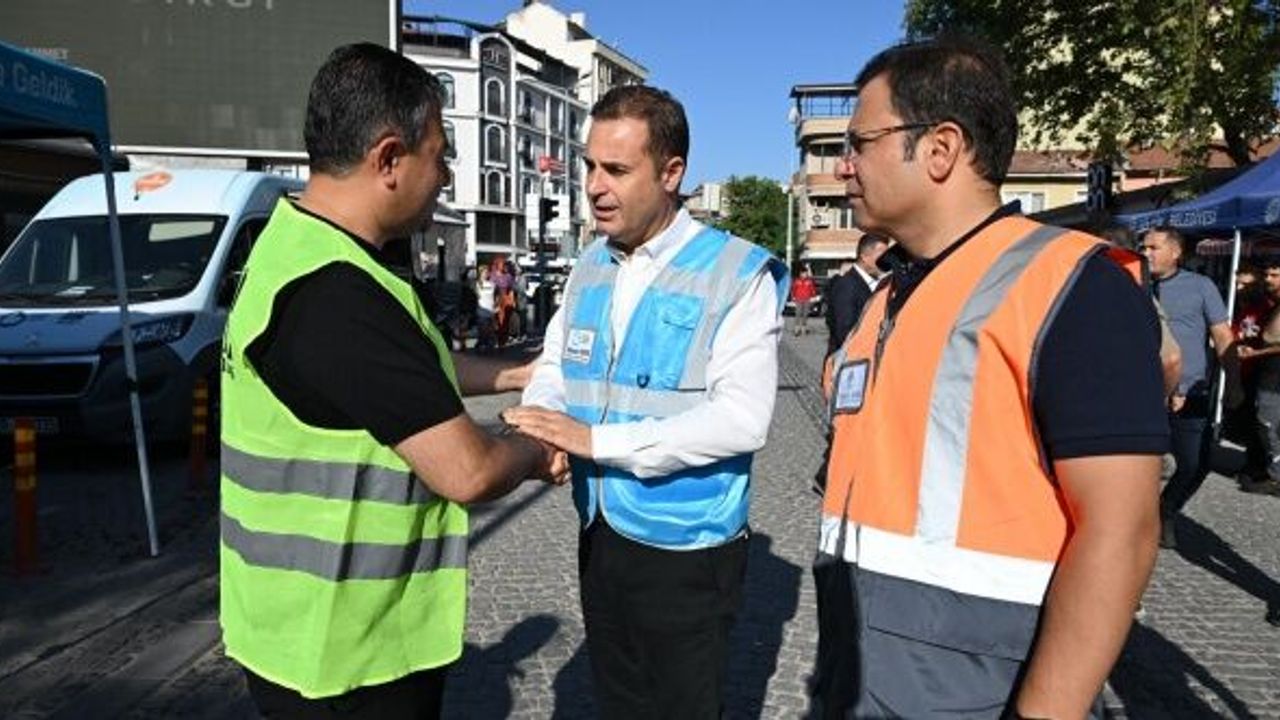 Ahmet Akın: “Depremin olumsuzluklarını hep birlikte aşacağız”