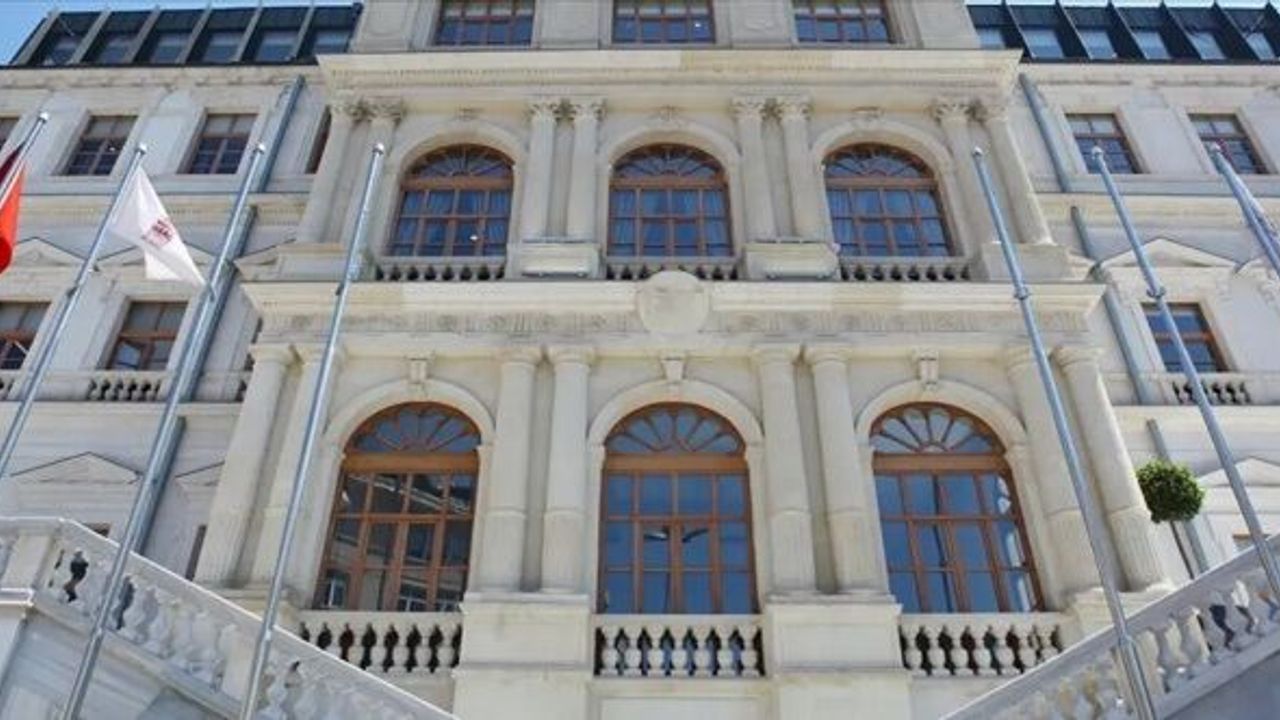 Beyoğlu Belediyesi'nin eski ihaleleri hakkında soruşturma başlatıldı