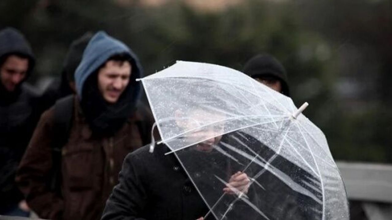 Meteoroloji: 15 ilde sağanak yağış ve fırtına bekleniyor