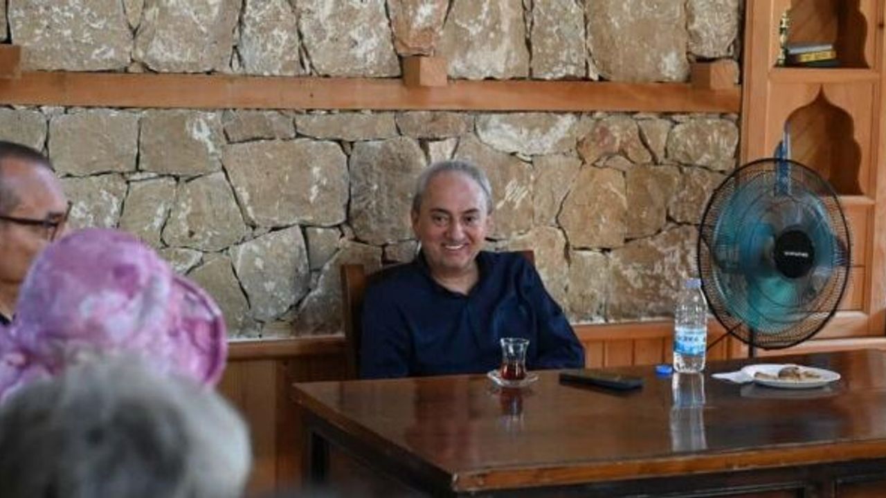 “Yaşlı Dostu Kepez” için gönüllülerle el ele