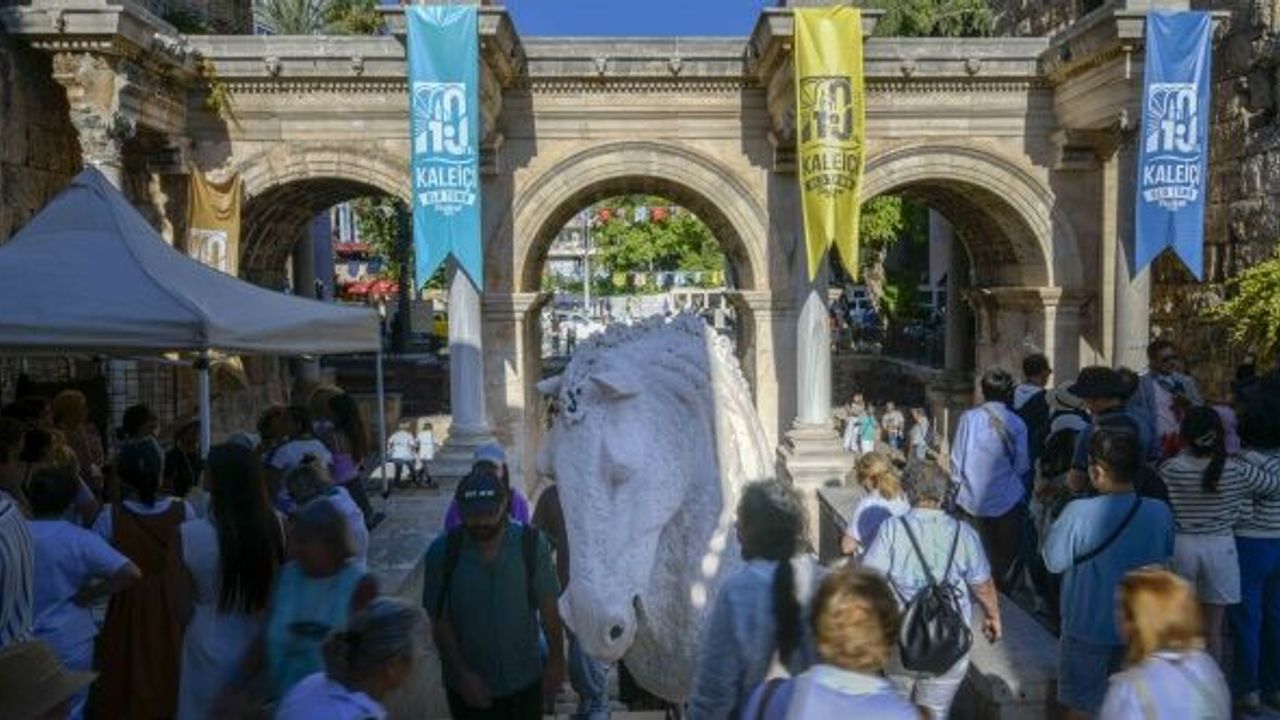 Kaleiçi dört gün boyunca sanat, müzik ve kültürle renklendi