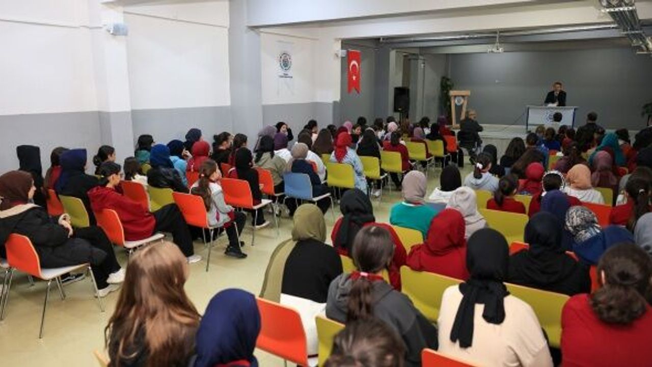 SASKİ Genel Müdürü öğrencilerle buluştu: Tasarrufun önemini anlattı