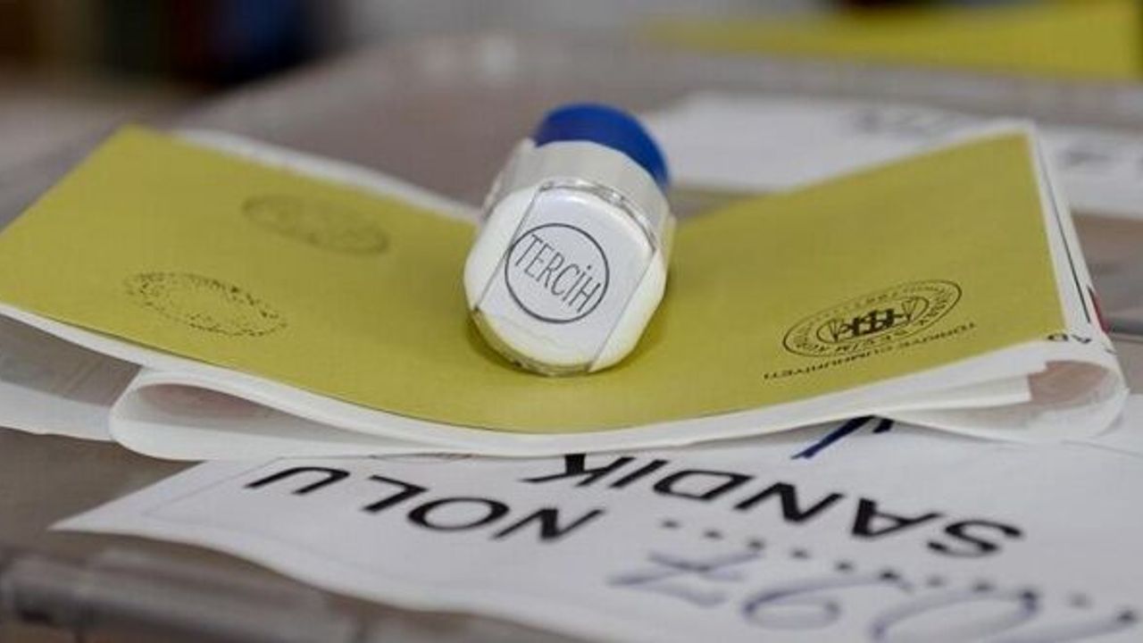 Emekli ve asgari ücretlinin nabzı ölçüldü: AKP'ye yakın anket firması bile şaşkın