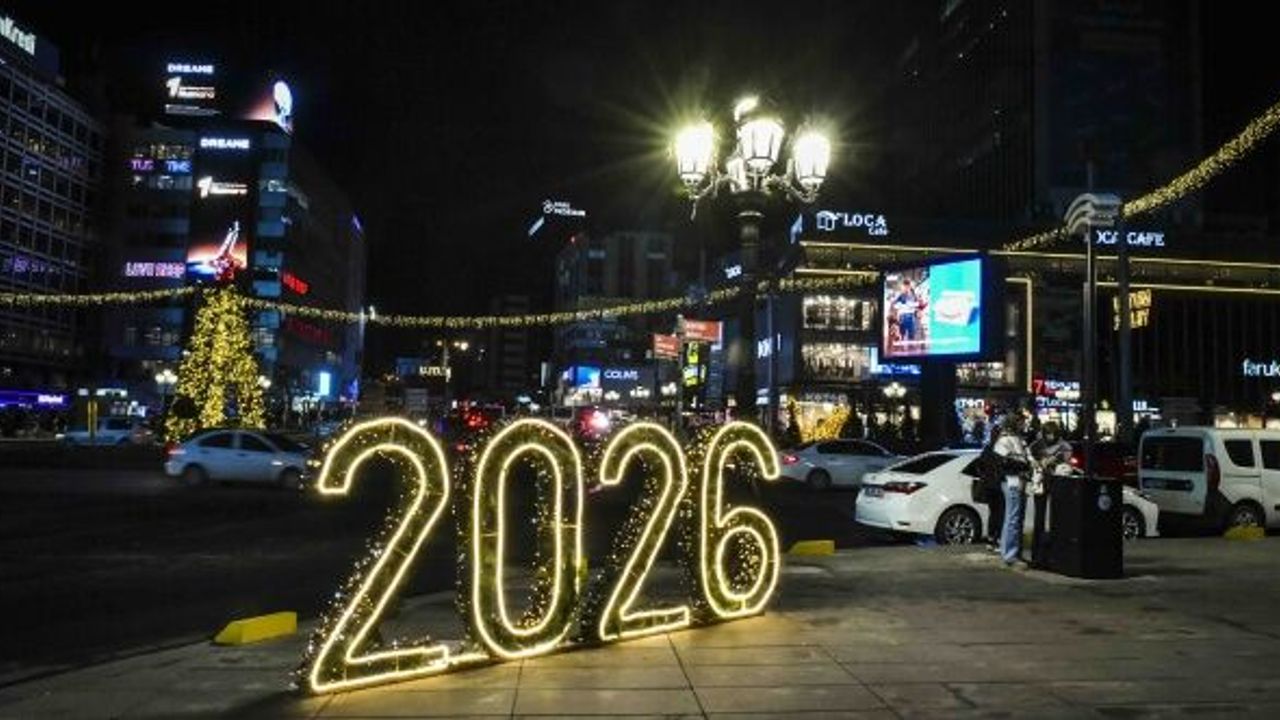 Ankara 2026'yı ışıl ışıl karşılıyor