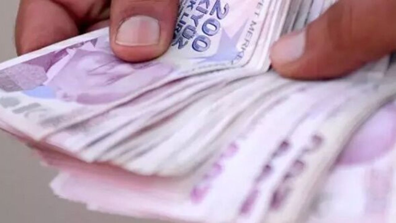 Anket: Toplumun yüzde 53'üne göre asgari ücret en az 35 bin TL olmalı