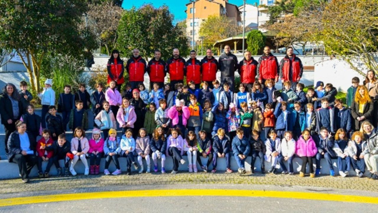 Beşiktaş'ta öğrencilere afet bilinci eğitimi