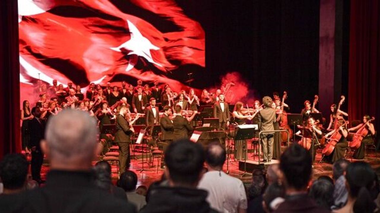 Tarihi adımın 106. yılı coşkuyla kutlandı