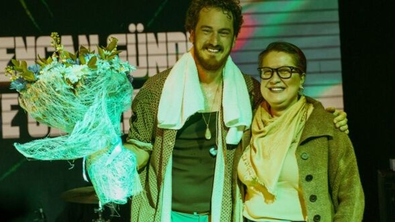 Bursa’da Evrencan Gündüz ile ‘Caz Pazarı’