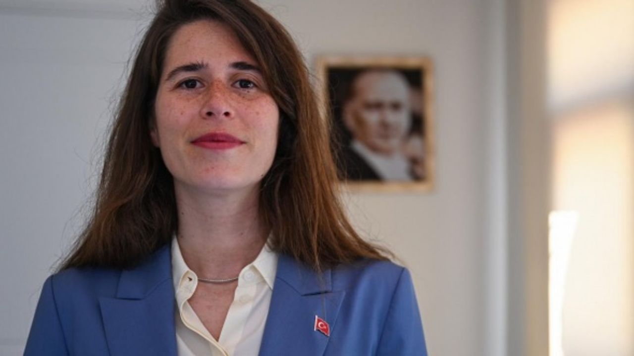 Çeşme Belediye Başkanı Lal Denizli ifadeye çağrıldı