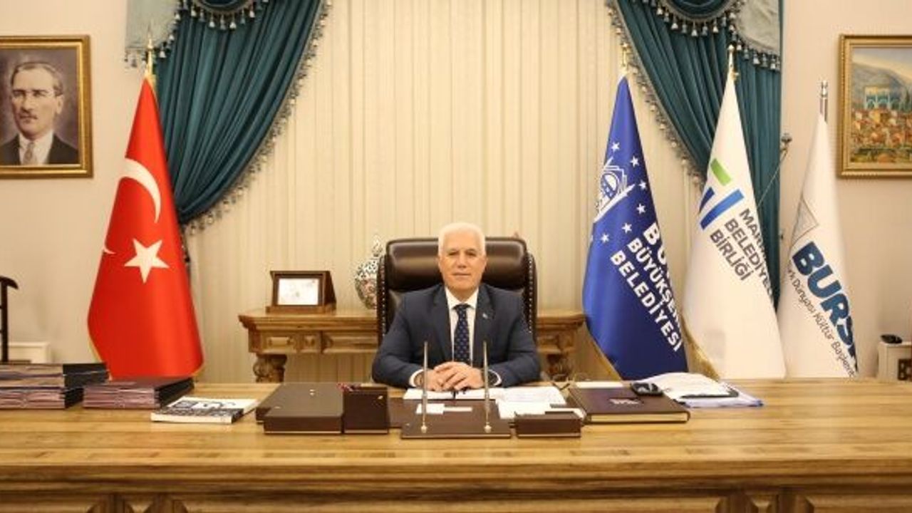 Fitch, Bursa’nın kredi notunu ‘Pozitif’e çıkardı