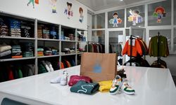 Ada Kıyafet Evi 272 çocuğun yüzünü güldürdü