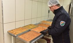 Kepez’de Ramazan öncesi tatlıcılara sıkı denetim