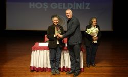 Kartal Felsefe Buluşmaları’nda Teknoloji ve İnsan Ele Alındı