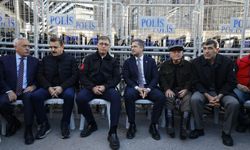 Cemil Tugay: Herkesi 18.00'deki mitinge davet ediyorum