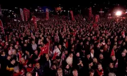 Bursa'da 'Millet İradesine Sahip Çıkıyor' mitingi... Bozbey için binler toplandı