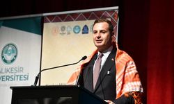 Ahmet Akın, “Balıkesir, milli birliğin ve beraberliğin tam merkezidir”