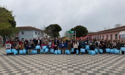 Başkan Akın’dan kırsaldaki çocuklara 23 Nisan hediyesi