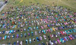 Matlar çimlere serildi Kültürpark'ta yoga rüzgârı esti