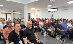 DİSK'te eğitim çalışmaları sürüyor