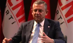 Özgür Özel YENİ Parti rozetiyle ilk kez canlı yayında