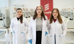 "Mor Baret" ile genç kadınlar sahaya çıkıyor