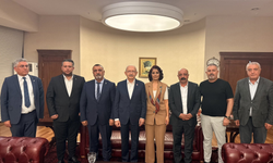 CHP Genel Başkanı Kemal Kılıçdaroğlu, Alevi örgütlerinin temsilcileriyle bir araya geldi