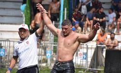 Balıkesir’in Gururu Necip Al Başpehlivanlığa Yükseldi