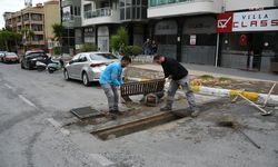 Kuşadası’nda fırtına sonrası ekipler sahaya indi