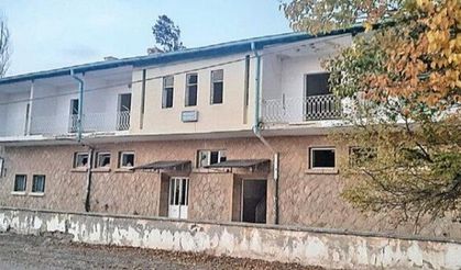 CHP'li belediyeye engel: "Karakurt Kaplıcaları çürümeye terk edildi"