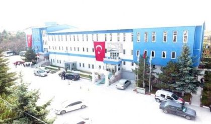 Başkanlık makamının yenilenmesine 429 bin!