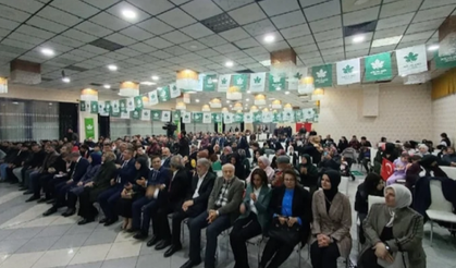 Konya'da 1500 kişi Gelecek Partisi'ne katıldı