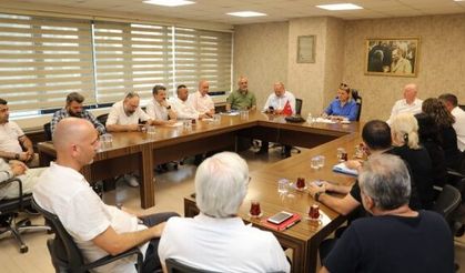 İzmit Belediyesi EYT için meclisi olağanüstü toplama kararı aldı