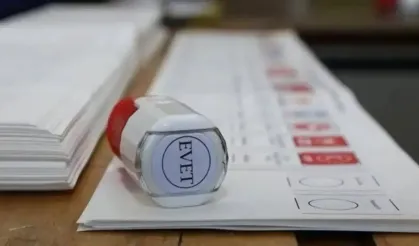 Piar Araştırma anketi: İki farklı seçim senaryosu soruldu
