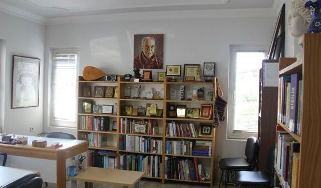 Muğla'da Şadan Gökovalı Kütüphanesi Açıldı