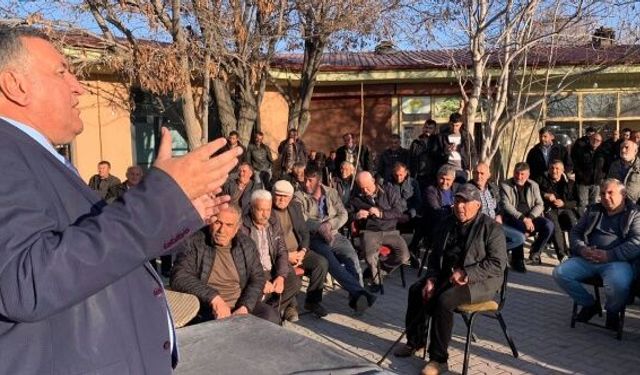 “Çiftçinin Alın Teri İktidarın Yanlış Uygulamaları ile Boşa Gidiyor”