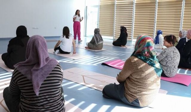 Mersin Büyükşehir'den meme kanseri farkındalığı