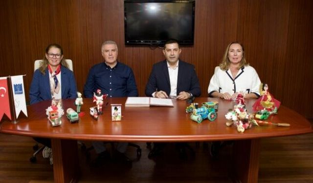 Kuşadası Oyuncak Müzesi'ne geliyor
