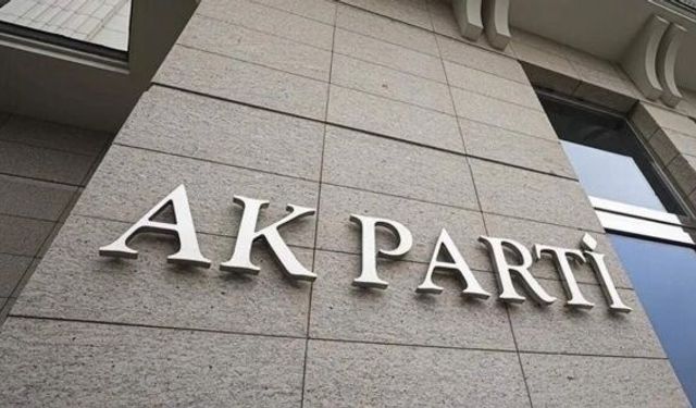 AKP'li başkan eş dost dememiş işe almış! 72 kişiye belediyede kadro!