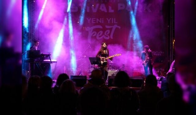 Ataşehir'de yılbaşı ruhu erken başladı