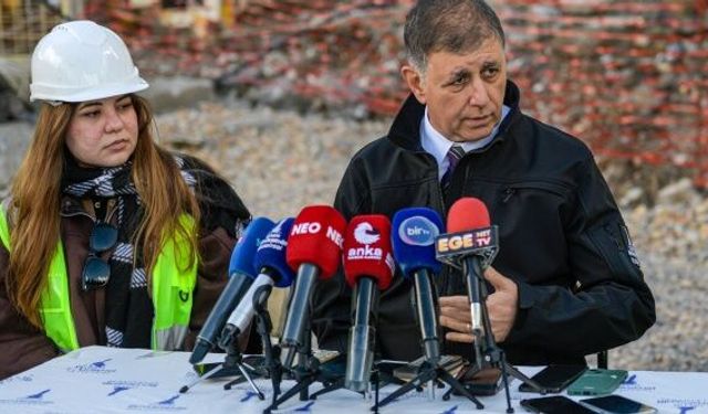 Başkan Tugay: Bekleyen altyapı kredileri İzmir’in canını yakıyor