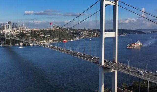 CHP eylemde ısrarcı: CHP'nin köprü yürüyüşü valilik tarafından yasaklandı