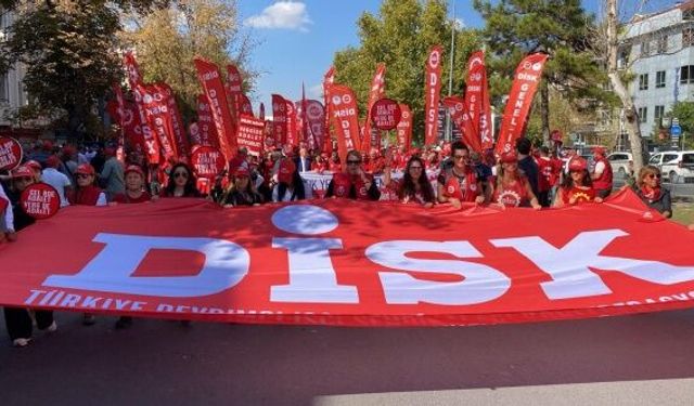 DİSK Akdeniz Bölge Temsilcisi Vedat Küçük’ten 59. Yıl Mesajı: “Asgari Yaşama Mahkûm Değiliz, Çare Örgütlenmek!”