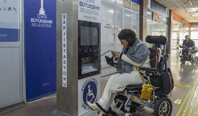 İzmir’den “özgürlük istasyonu”